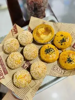 Hình ảnh Bánh Cam Khoai Lang