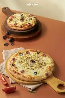 Hình ảnh Pizza nhân xúc xích phô mai