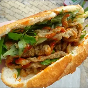 Hình ảnh Bánh mì chả cá Vũng Tàu