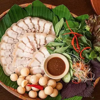 Hình ảnh Thịt Luộc Mắm Nêm  Lớn