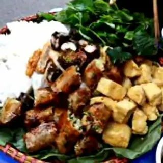 Hình ảnh Bún đậu mắm tôm đầy đủ