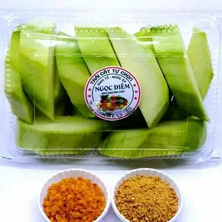 Hình ảnh Xoài Xanh Chấm Mắm Ruốc