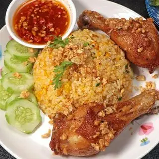 Hình ảnh 2 Phần Cơm Gà Đùi Tỏi Tắm Mắm Tỏi