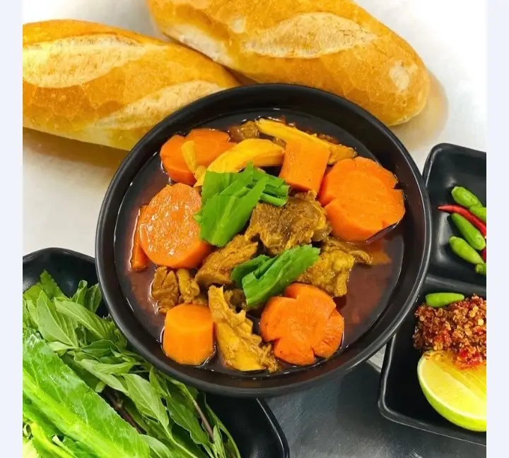 Hình ảnh Bò kho bánh mì 