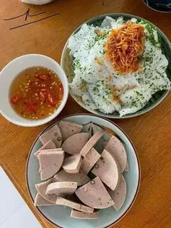 Hình ảnh Bánh hỏi chả lụa Bình Định