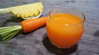 Hình ảnh nước ép thơm mix cà rốt