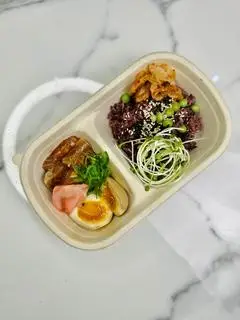 Hình ảnh SET 2: Cơm cá hồi ngâm tương (60g) - Trứng ngâm tương (1 quả)