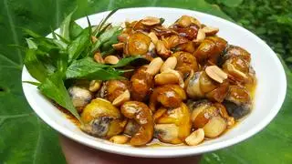 Hình ảnh Cút lộn xào me - 20 quả