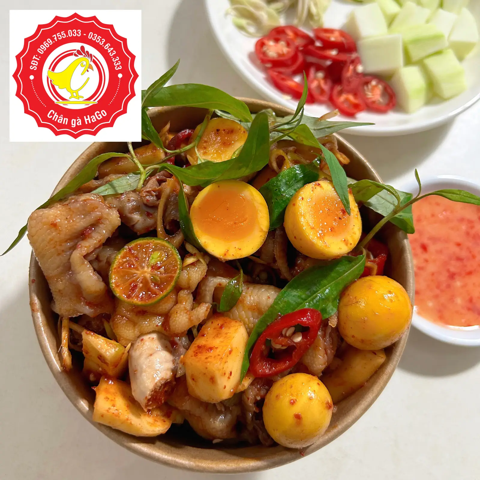 Hình ảnh Chân gà mix trứng non sốt thái (nhỏ)