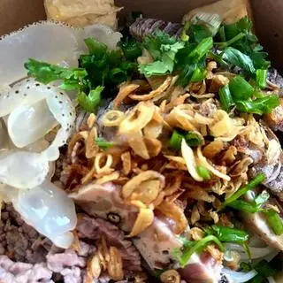 Hình ảnh Bún riêu đặc biệt