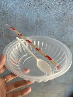 Hình ảnh Combo tô nhựa,muỗng,đũa