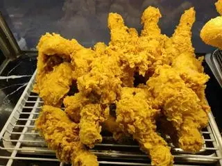 Hình ảnh Combo 1 đùi+1 cánh