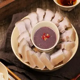 Hình ảnh Thịt Luộc Mắm Tôm + Cà