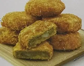 Hình ảnh Combo bánh gà phô mai(10 miếng)