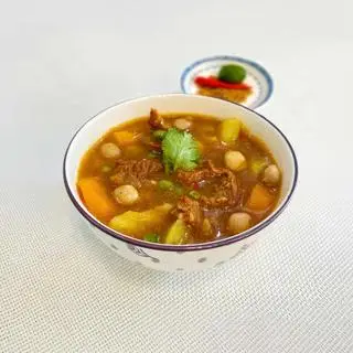 Hình ảnh Bánh Mì Lagu Bò Tiện Lợi