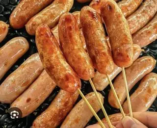 Hình ảnh lạp xưởng nướng đá