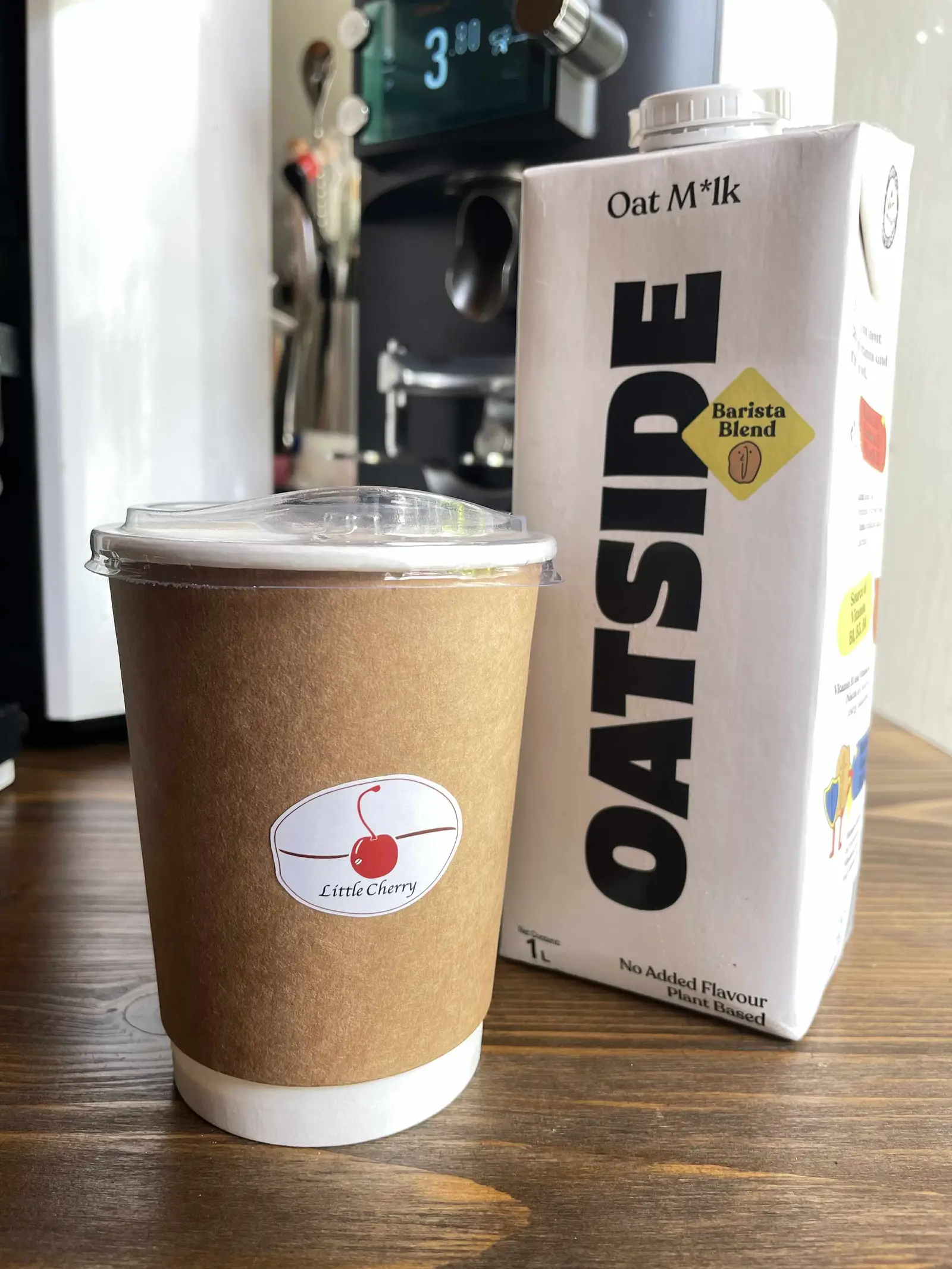 Hình ảnh Almond Matcha Oat Milk