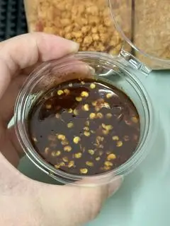 Hình ảnh Sốt chấm đặc biệt 