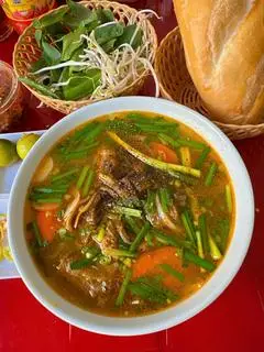 Hình ảnh Bánh mì Bò kho