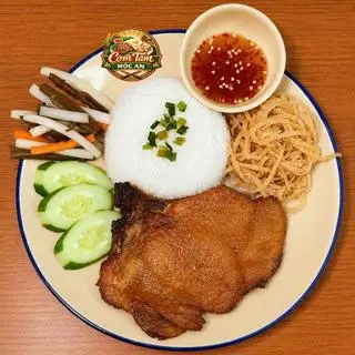 Hình ảnh Cơm Tấm Sườn + Bì