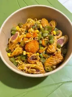 Hình ảnh mì trộn mực xoắn 
