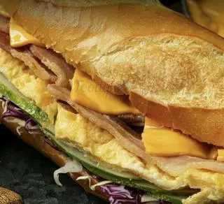 Hình ảnh Bánh Mì Dân Chơi