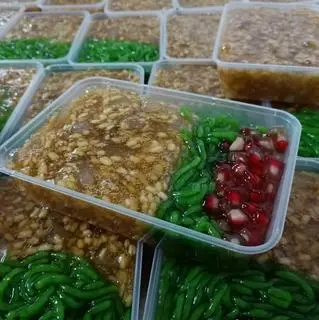 Hình ảnh Chè Bưởi Mix Thái, Lựu 