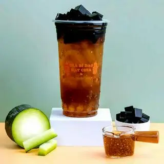 Hình ảnh Trà bí đao hạt chia 700ml