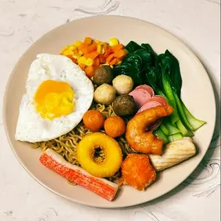 Hình ảnh Mì trộn đặc biệt 