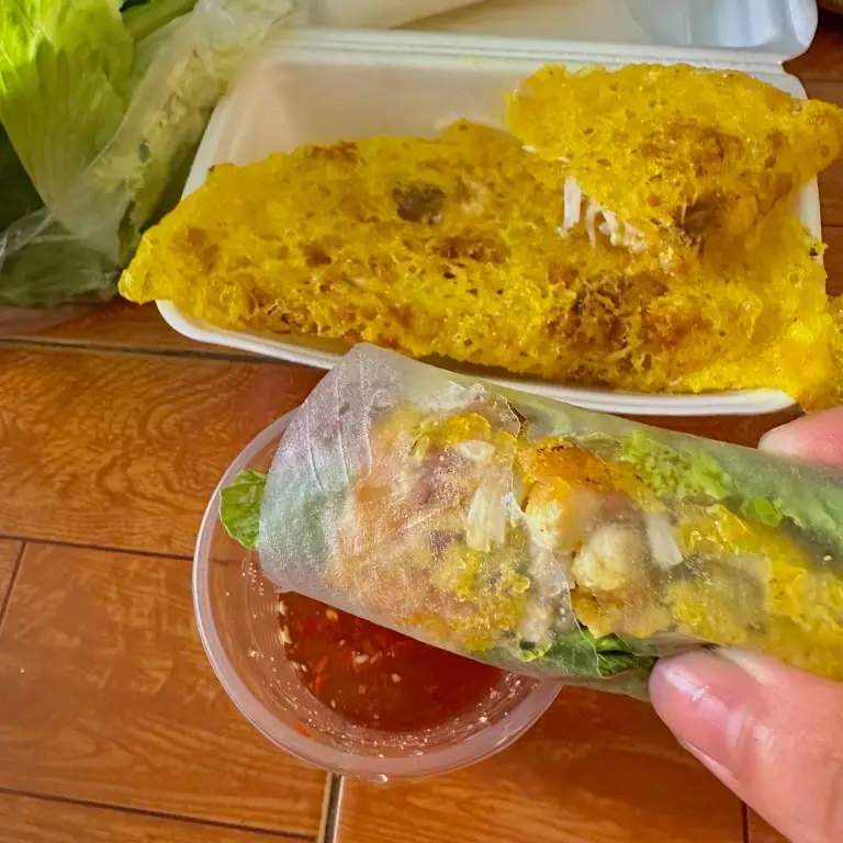 Hình ảnh 1 suất bánh xèo - 1 nem nướng  