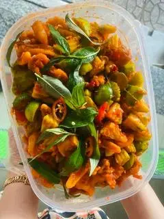 Hình ảnh Chân gà rút xương sốt Thái P50