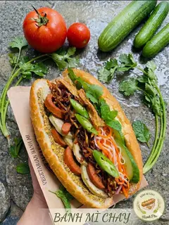 Hình ảnh Combo 3 bánh mì chay đặc biệt ( tặng 1 sữa đậu nành) 