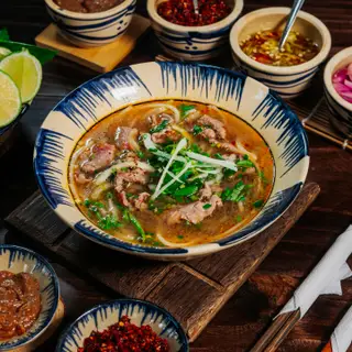 Hình ảnh Bún Bò Tái