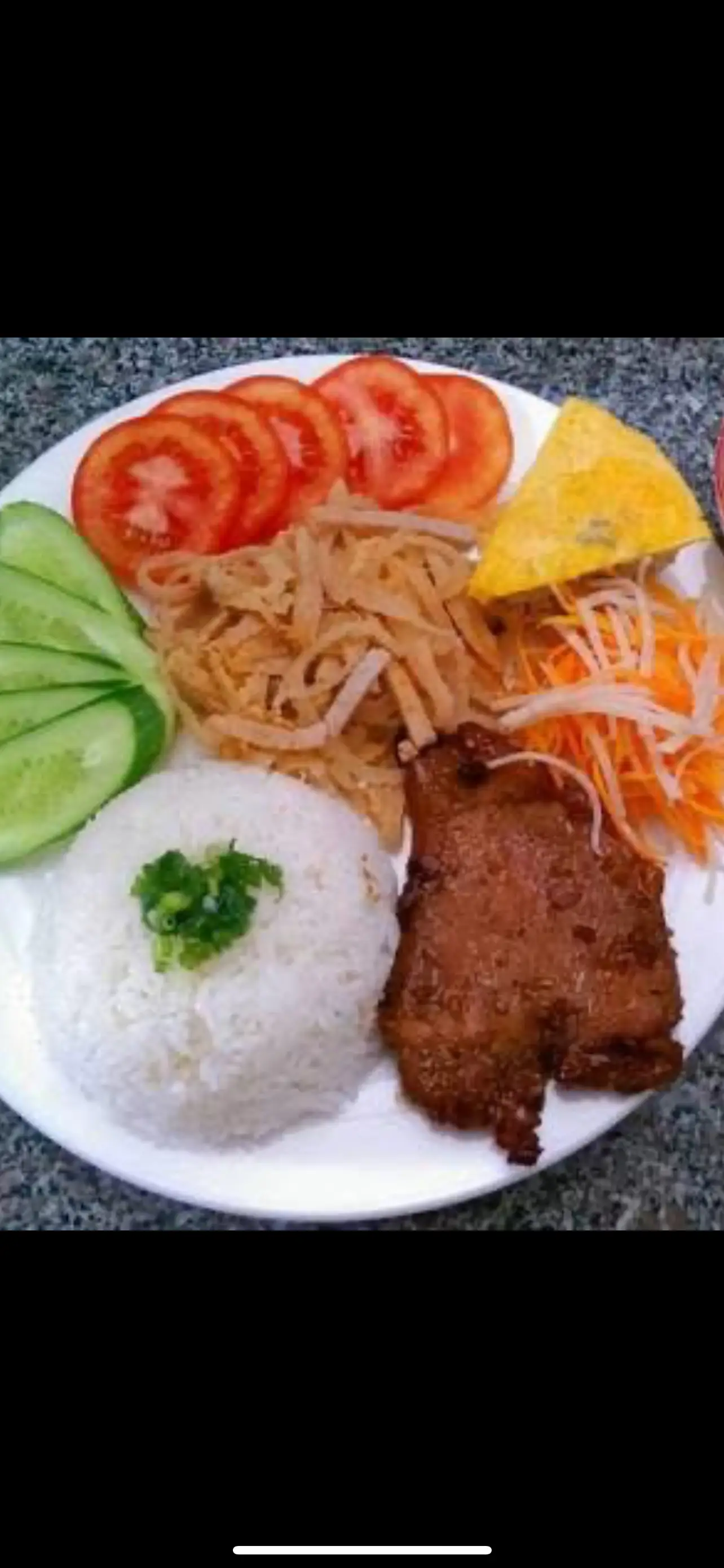 Hình ảnh Cơm bì - chả