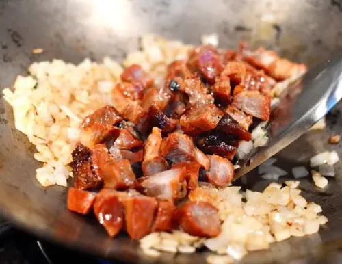 Hình ảnh Cơm thố BA CHỈ 