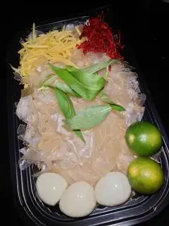 Hình ảnh bánh tráng trộn muối nhuyễn 