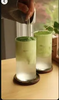 Hình ảnh Dừa lạnh phủ kem matcha