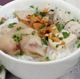 Hình ảnh Bún Mọc Chả Giò heo