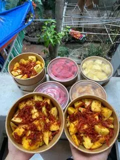 Hình ảnh Hoa quả lắc bò khô