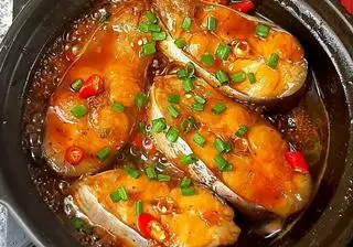 Hình ảnh cá basa kho tộ