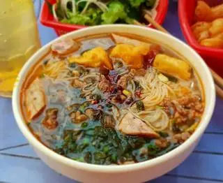 Hình ảnh bánh đa cua bò đậu