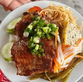 Hình ảnh CƠM TẤM SƯỜN BÌ