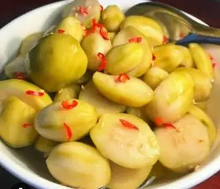 Hình ảnh Cóc non ngâm đường,chua ngọt, kèm muối (100g)