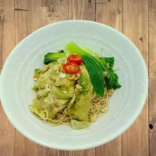 Hình ảnh Mì tươi trứng truyền thống sủi cảo