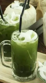 Hình ảnh Rau má dừa ( ly khổng lồ)