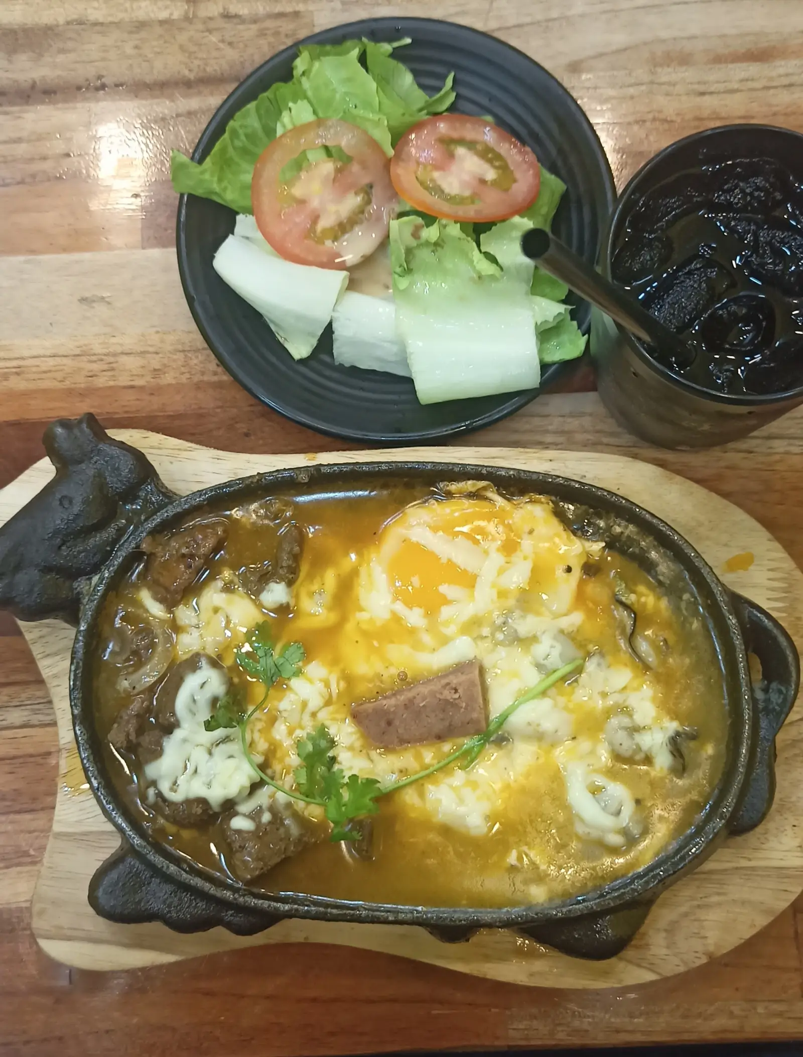 Hình ảnh Bò Sốt Hàu Phô Mai 