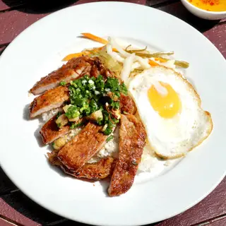 Hình ảnh Cơm Sườn Ốpla