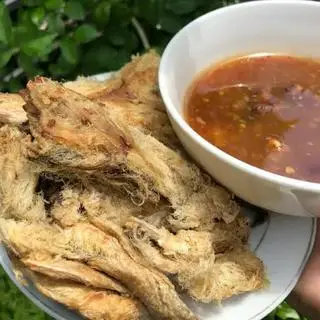 Hình ảnh Khô Cá Đuối nướng chấn mắm me