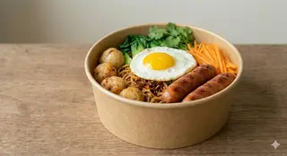 Hình ảnh Mì trộn thập cẩm + trà tắc khổng lồ