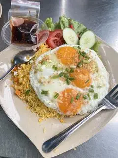 Hình ảnh Cơm chiên tỏi trứng